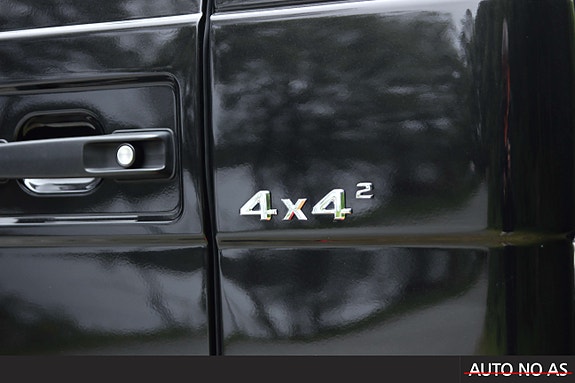 Mercedes-Benz G500 19 of 30