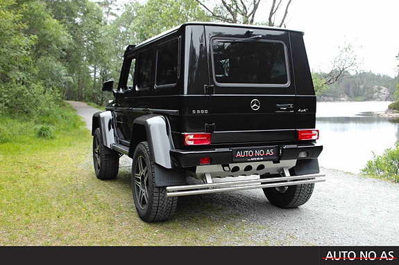 Mercedes-Benz G500 9 of 30