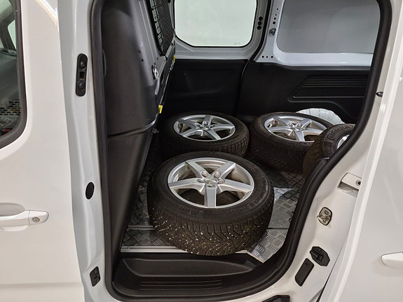 Opel Combo-e 10 of 20