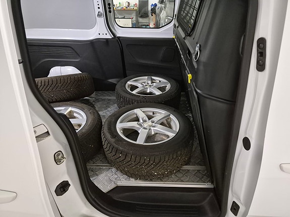 Opel Combo-e 13 of 20
