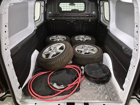 Opel Combo-e 9 of 20