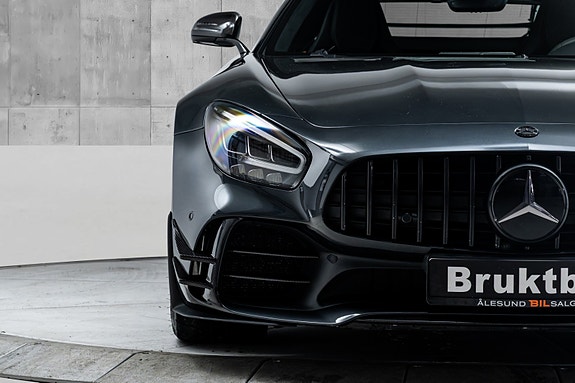 Mercedes-Benz AMG GT R 5 of 5