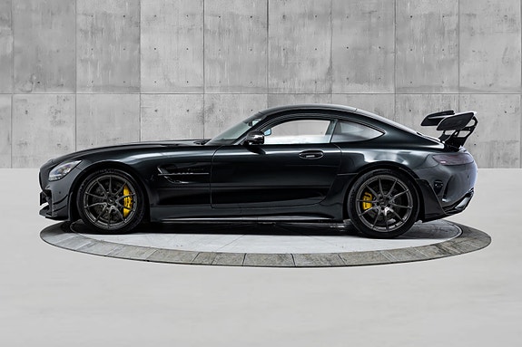 Mercedes-Benz AMG GT R 6 of 30
