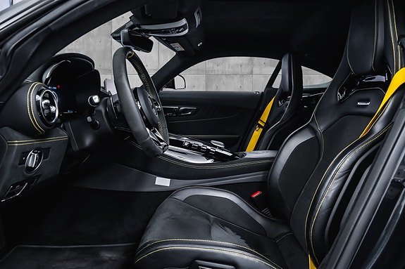 Mercedes-Benz AMG GT R 17 of 30