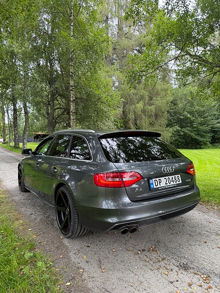 Audi A4 17 of 30