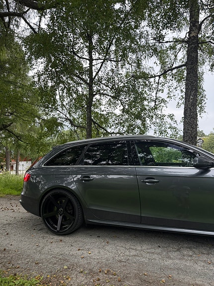 Audi A4 10 of 30