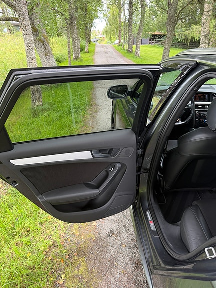 Audi A4 22 of 30