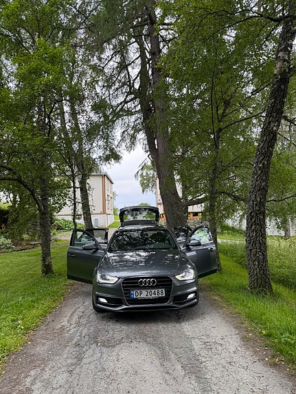 Audi A4 24 of 30