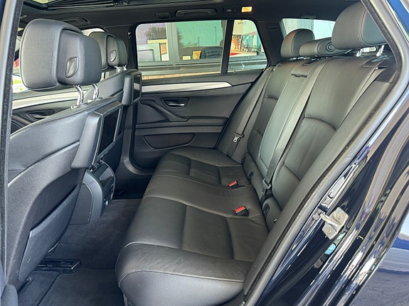 BMW 21 of 29