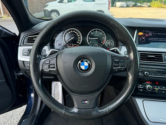 BMW 15 of 29