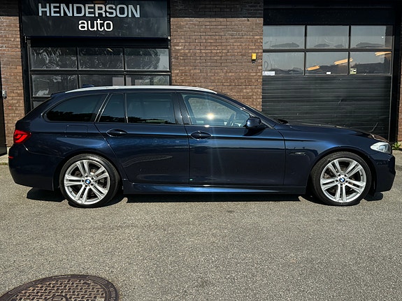BMW 7 of 29