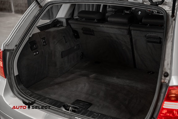 BMW 318i 10 of 30