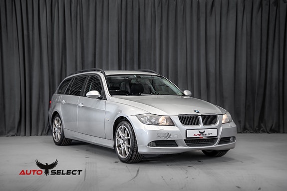 BMW 318i 3 of 30