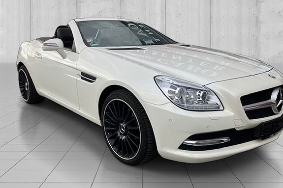 Mercedes-Benz SLK200 18 of 30