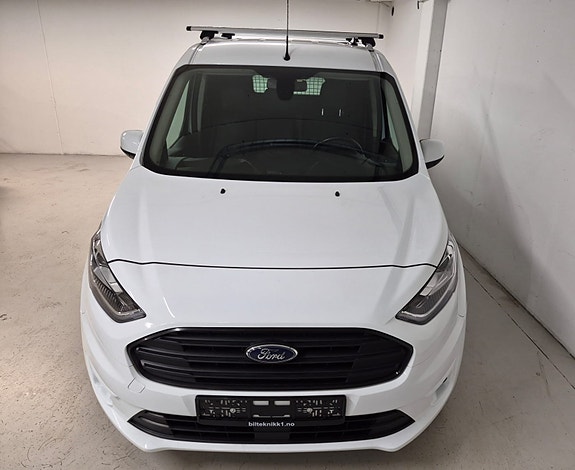 Ford Transit Connect 2 of 18