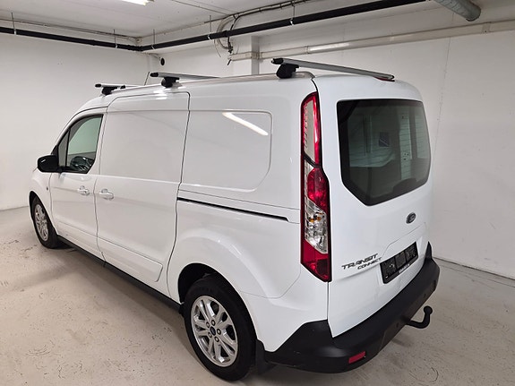 Ford Transit Connect 4 of 18