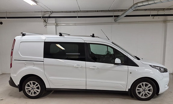 Ford Transit Connect 8 of 18