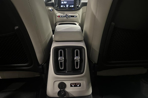 Volvo XC40 22 of 30