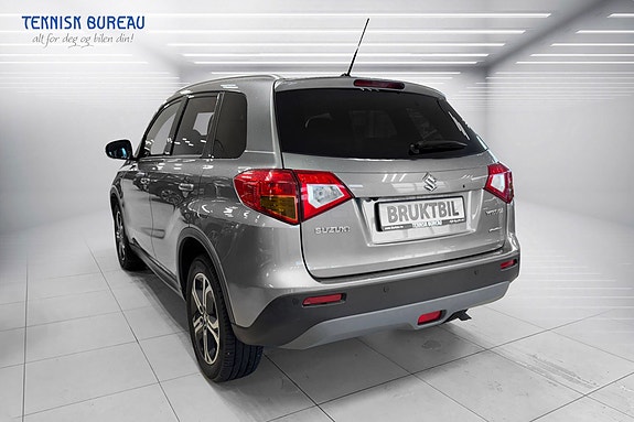 Suzuki Vitara 10 of 30