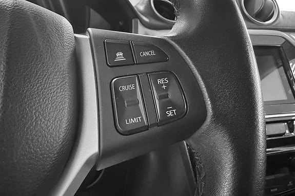 Suzuki Vitara 28 of 30
