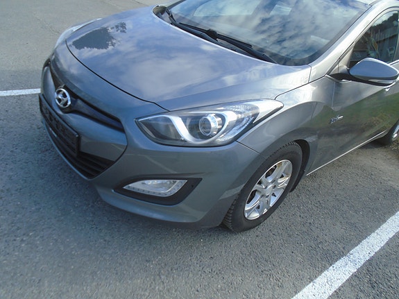 Hyundai i30 12 of 18