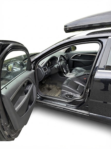 Volvo V70 9 of 19