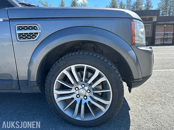 Land Rover Discovery 11 of 30