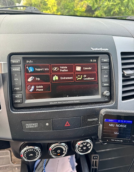 Mitsubishi Outlander 4 of 5