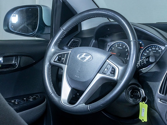 Hyundai i20 16 of 30