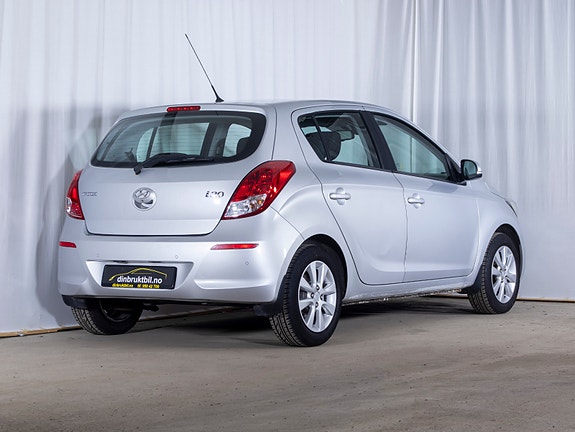 Hyundai i20 7 of 30