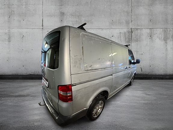 Volkswagen Transporter 4 of 5
