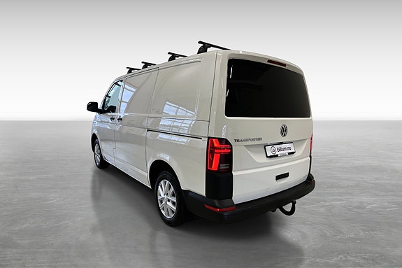 Volkswagen Transporter 4 of 30