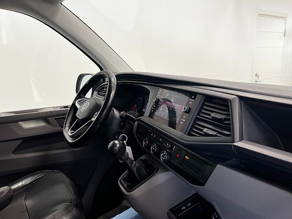 Volkswagen Transporter 29 of 30