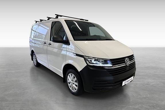 Volkswagen Transporter 10 of 30