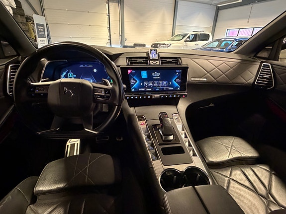 DS DS 7 Crossback 17 of 29