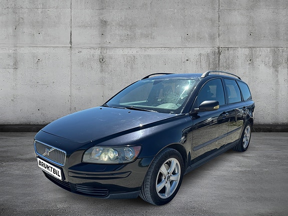 Volvo V50 3 of 8
