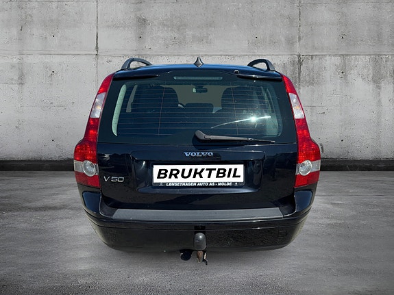 Volvo V50 5 of 8