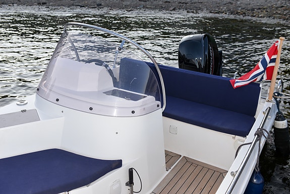 Oceanmaster 470 WA med helt ny 2026 Mercury 60 hk. og tilhenger 8 of 9