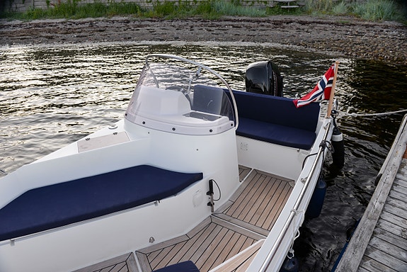 Oceanmaster 470 WA med helt ny 2026 Mercury 60 hk. og tilhenger 7 of 9