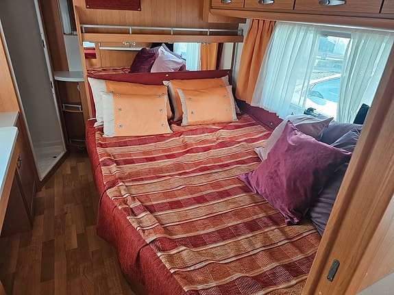Knaus Royal 590 11 of 23
