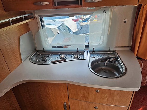Knaus Royal 590 9 of 23