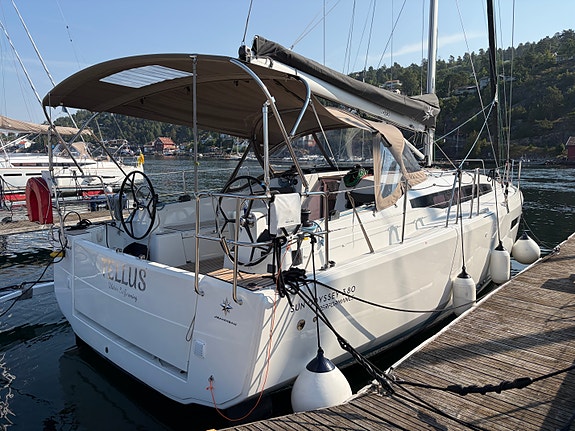 Sun Odyssey 380 Performance -enestående mulighet! 2 of 5