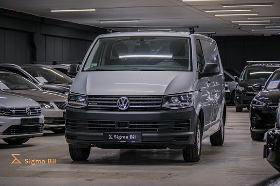Volkswagen Transporter 4 of 30