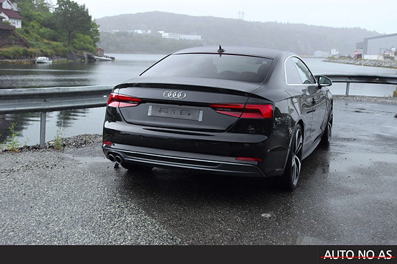 Audi A5 6 of 30