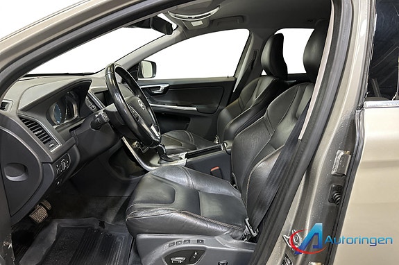 Volvo XC60 7 of 20