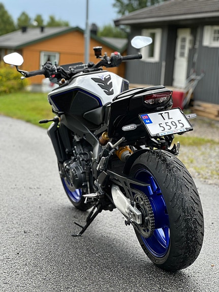 Yamaha MT-09 SP 5 of 30