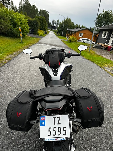 Yamaha MT-09 SP 15 of 30
