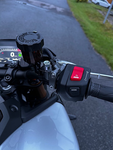 Yamaha MT-09 SP 26 of 30
