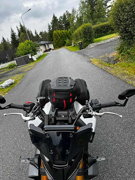 Yamaha MT-09 SP 14 of 30