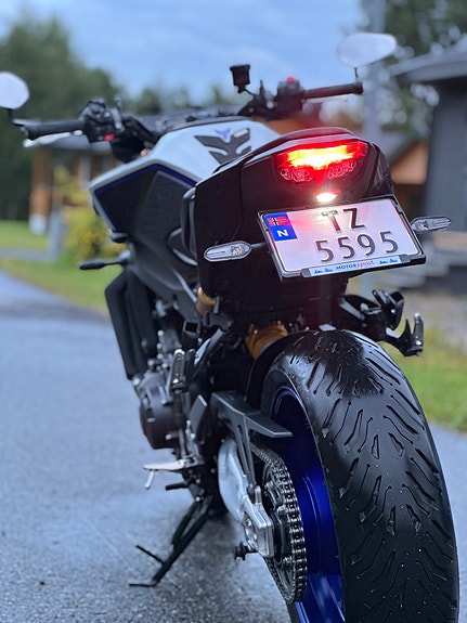 Yamaha MT-09 SP 19 of 30